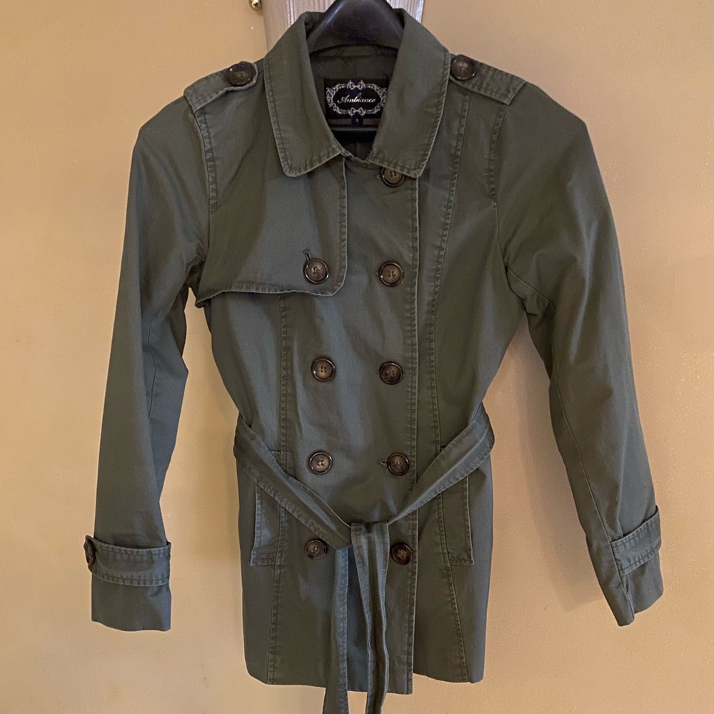 Ambiance Women’s button down belted jacket